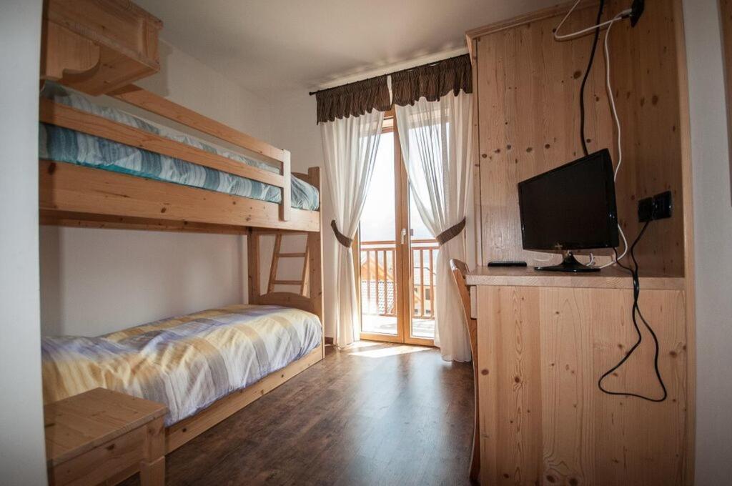 B&B Ledro Affittacamere Меццолаго Номер фото